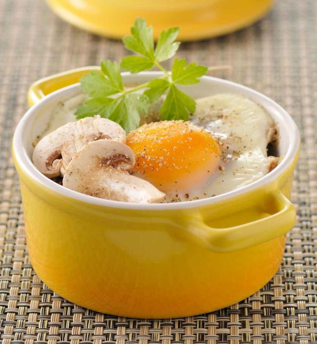 Oeuf cocotte au saumon la délicieuse recette au four