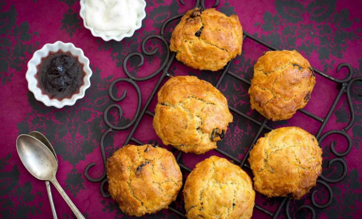 Recette des scones au quinoa et aux fruits rouges