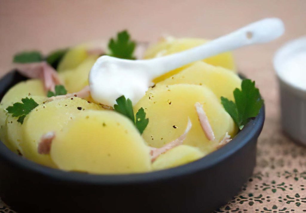 Salade de pommes de terre à la crème